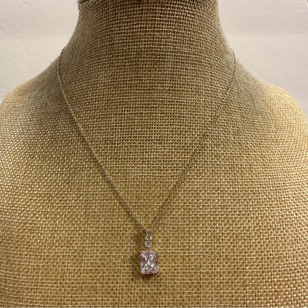 Nwt Eliot Danori Necklace- Gold Tone W Cubic Zirconia Crystals- Emerald Cut 45$